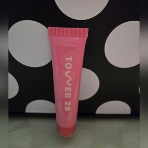 2/$30✨️Tower 28 Lip Softie✨️